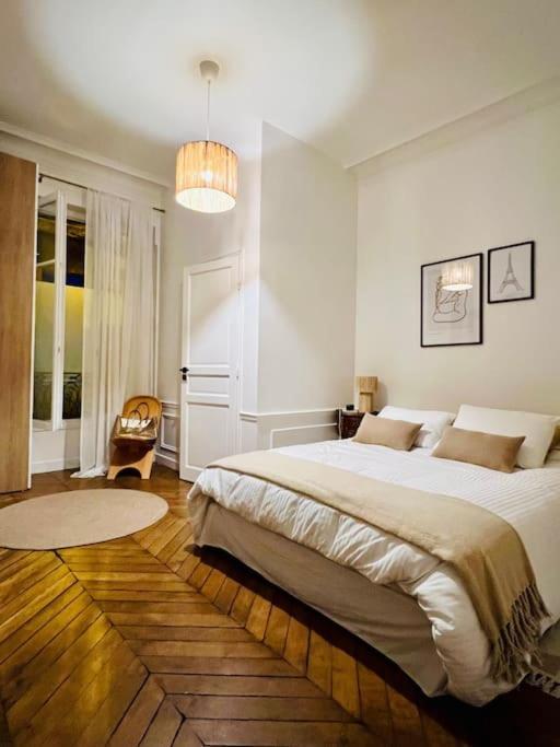Apartment Luxury 2br, 300m From Eiffel Tower & Rue Cler Area *